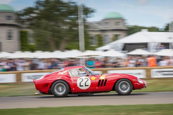 neprocenjivi-klasici-goodwood-festivala