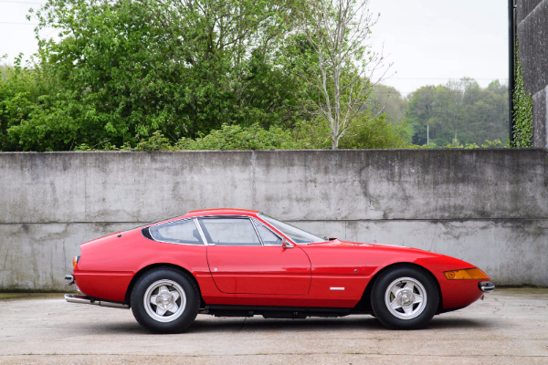 ferrari-daytona-ser-eltona-dzona