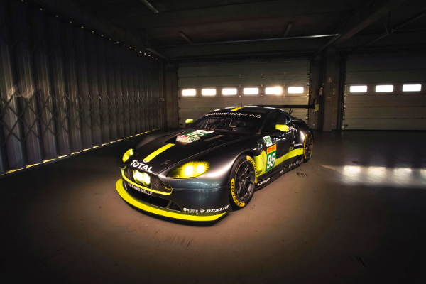 aston-martin-predstavlja-novi-vantage-gte-