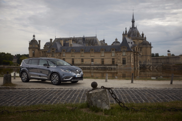 renault-2017-espace-sa-alpine-motorom