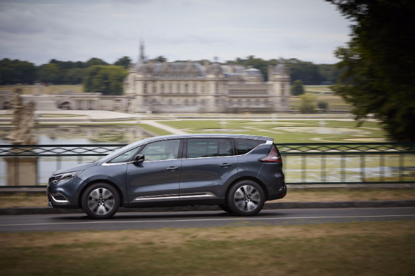 renault-2017-espace-sa-alpine-motorom