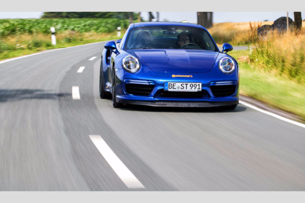 edo-takmicarska-verzija-911-turbo-s-modela-sa-670ks-