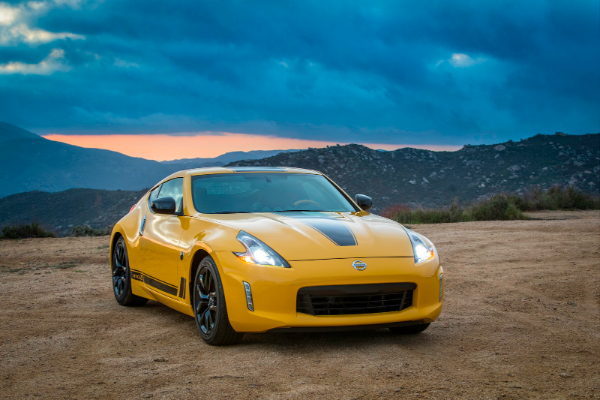 nissan-370z-coupe-nova-zver-iz-japana