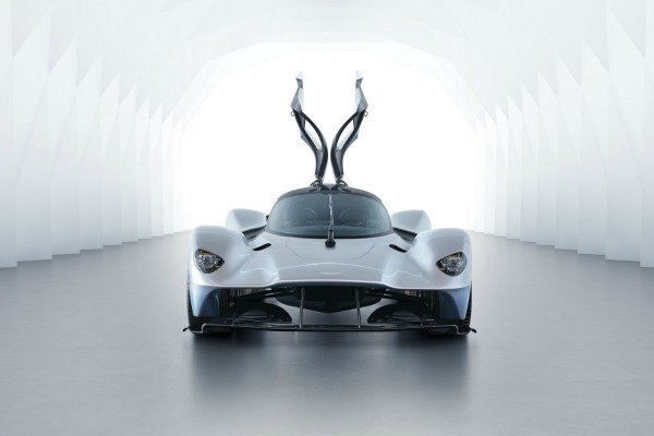 nova-verzija-aston-martin-valkyrie-modela-