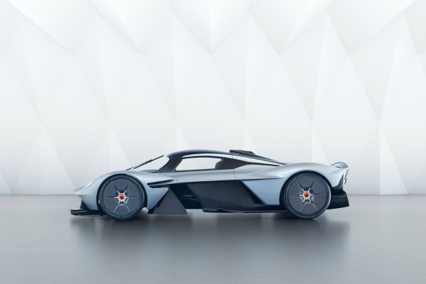 nova-verzija-aston-martin-valkyrie-modela-