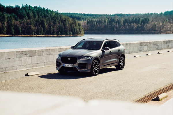 tjunirani-jaguar-f-pace