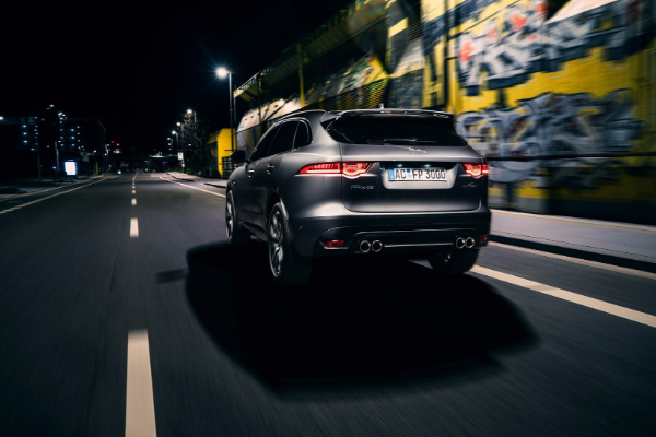 tjunirani-jaguar-f-pace