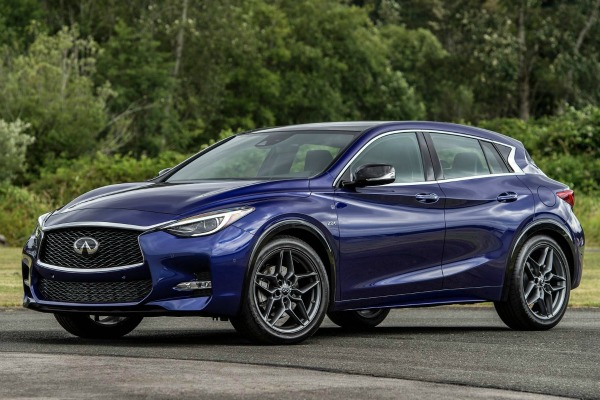 infiniti-razmatra-q30-hibrid