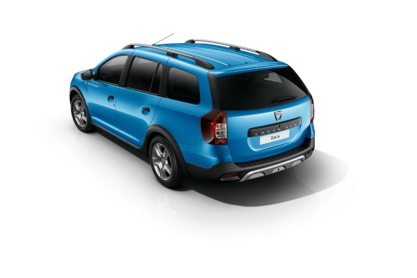 Zeneva-2017-dacia-logan-mcv-stepway