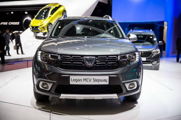 Zeneva-2017-dacia-logan-mcv-stepway