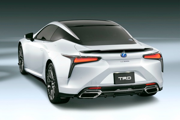 lexus-lc-dobija-novu-opremu-za-karoseriju