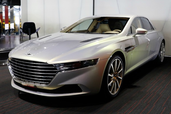 ultra-retki-model-lagonda-taraf