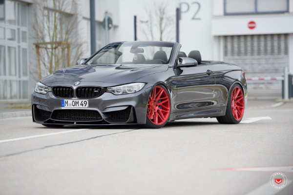 bmw-m4-kabrio-na-cudnom-kompletu-tockova