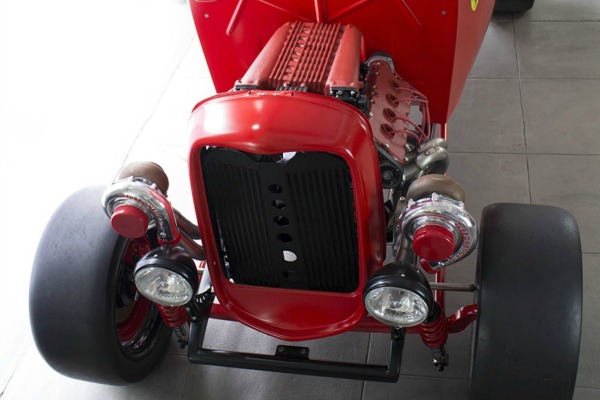 unikatni-ferrari-ford-hot-rod