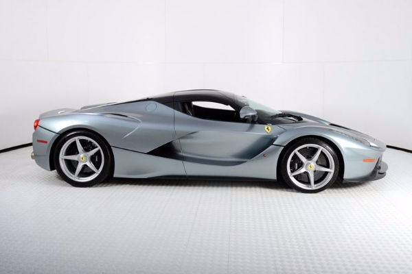 srebrni-laferrari-vredan-4-miliona