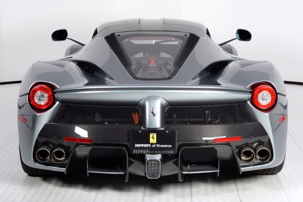 srebrni-laferrari-vredan-4-miliona