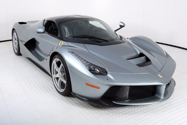 srebrni-laferrari-vredan-4-miliona