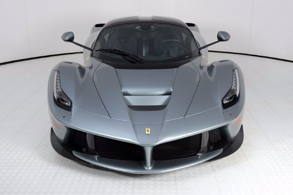 srebrni-laferrari-vredan-4-miliona