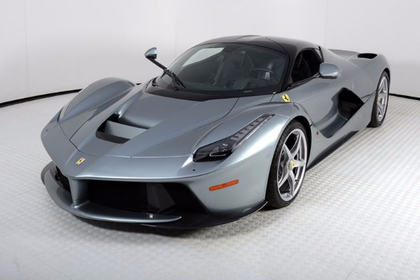 srebrni-laferrari-vredan-4-miliona