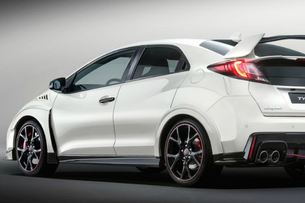 honda-civic-type-r-glavom-i-bradom