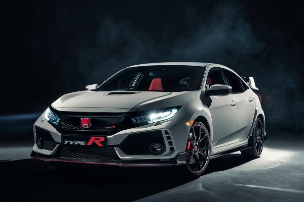 honda-civic-type-r-glavom-i-bradom