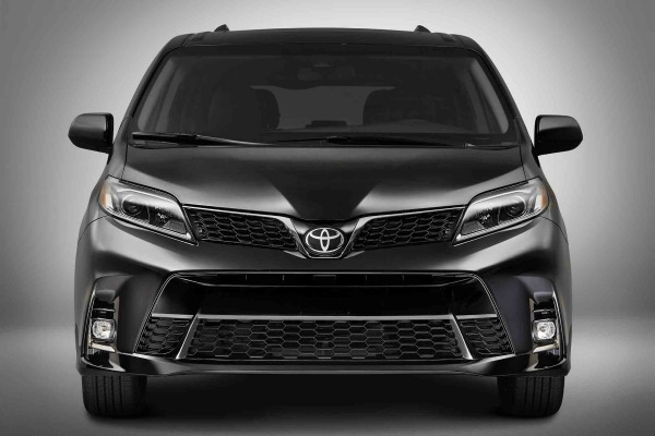 toyota-sienna-debituje-sa-novim-detaljima