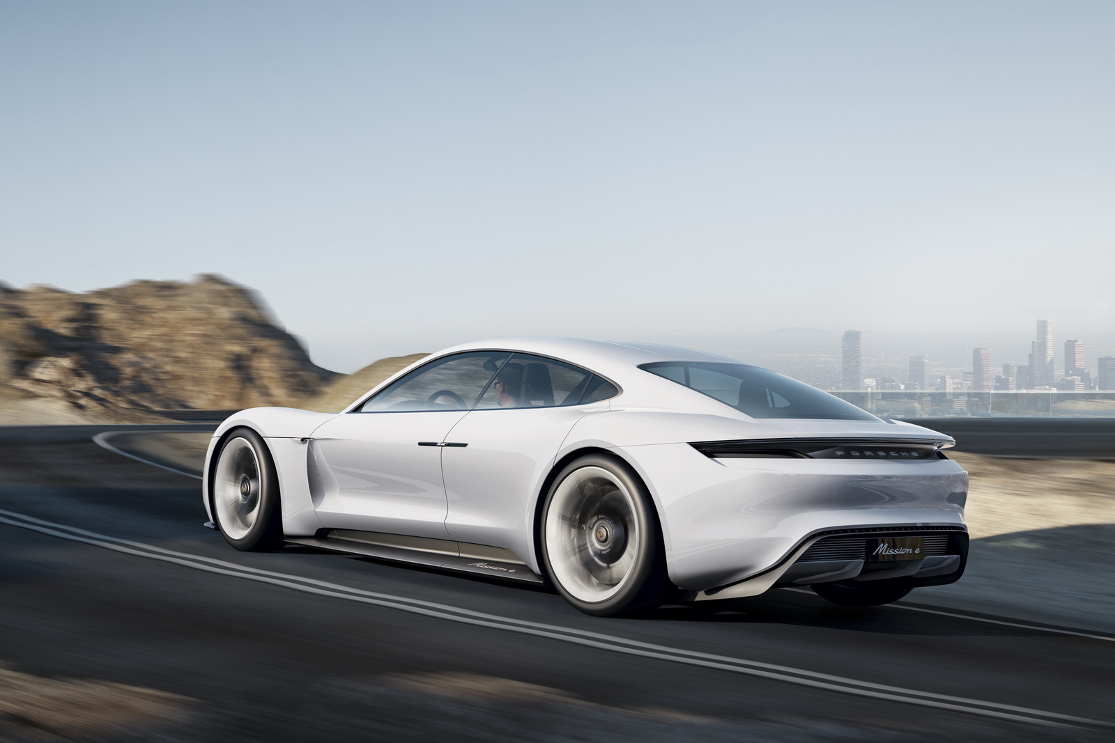 novi-puni-opseg-porsche-mission-e-