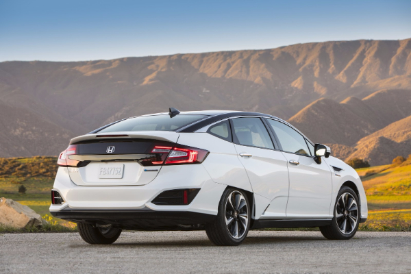 honda-clarity-na-hidrogenski-pogon