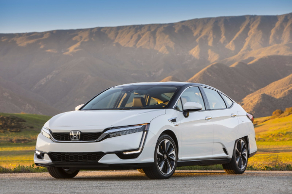 honda-clarity-na-hidrogenski-pogon