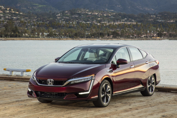 honda-clarity-na-hidrogenski-pogon