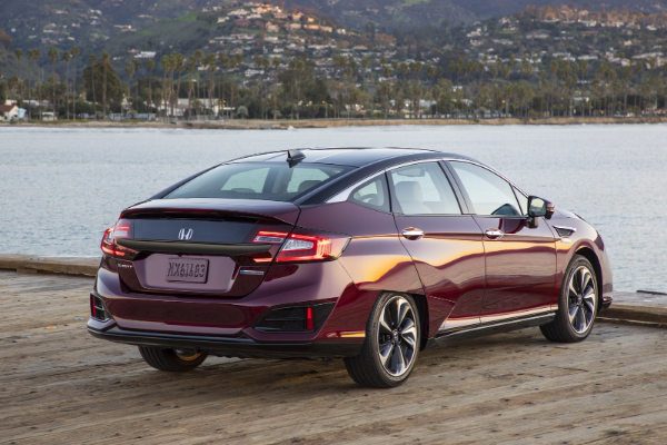 honda-clarity-na-hidrogenski-pogon