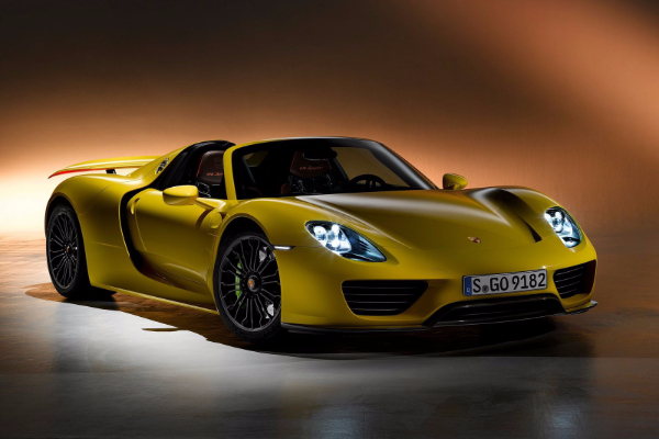 porsche-918-ne-mora-da-strepi-do-2025-godine