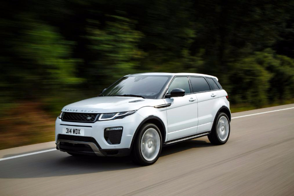 land-rover-predstavlja-nove-motore