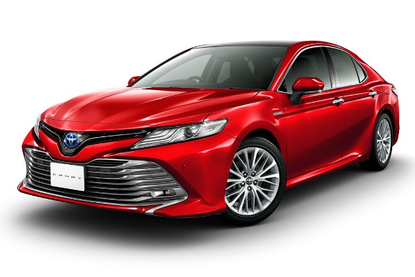 toyota-camry-debituje-u-trd-i-modellista-varijanti