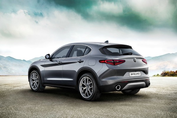 novi-i-savrsena-alfa-romeo-stelvio