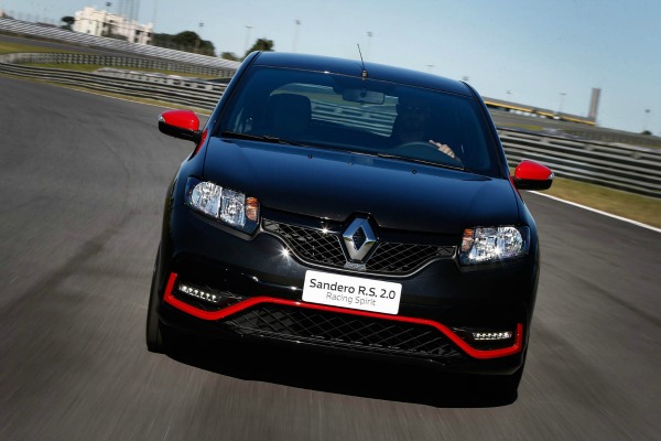 renault-sandero-rs-racing-spirit-edition