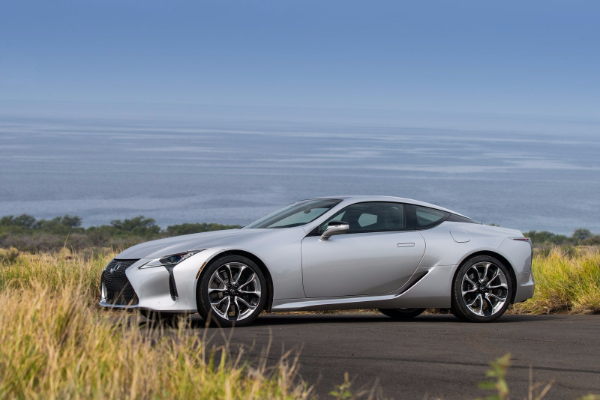 prvi-lexus-lc-500-spot