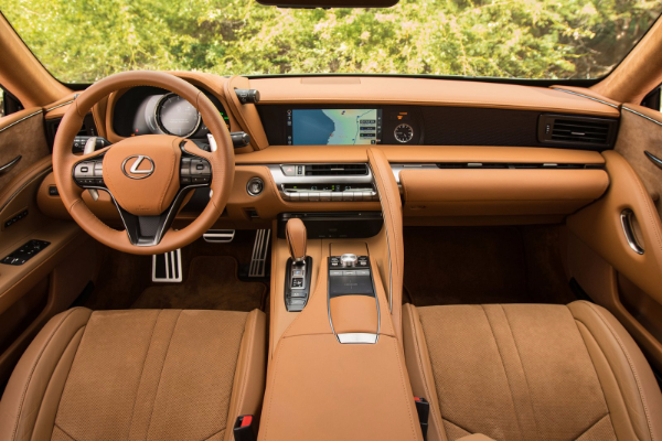 prvi-lexus-lc-500-spot