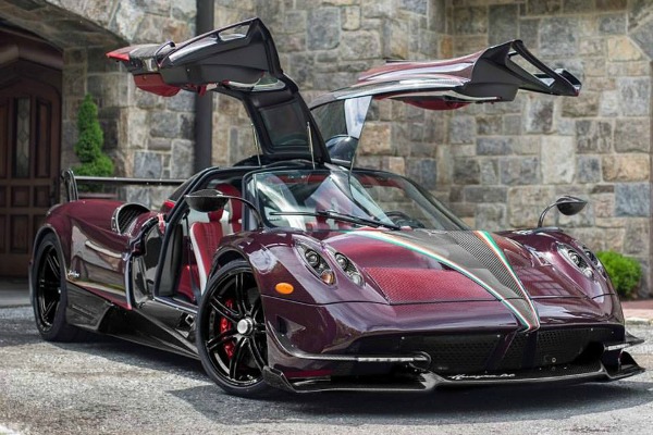 pagani-huayra-bc-sa-crvenom-karbonskom-karoserijom