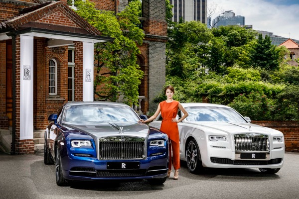 jedinstveni-rolls-royce-ghost