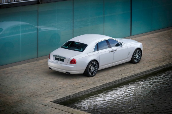 jedinstveni-rolls-royce-ghost