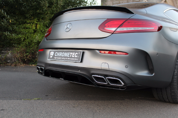 stilizovani-mercedes-amg-c63-