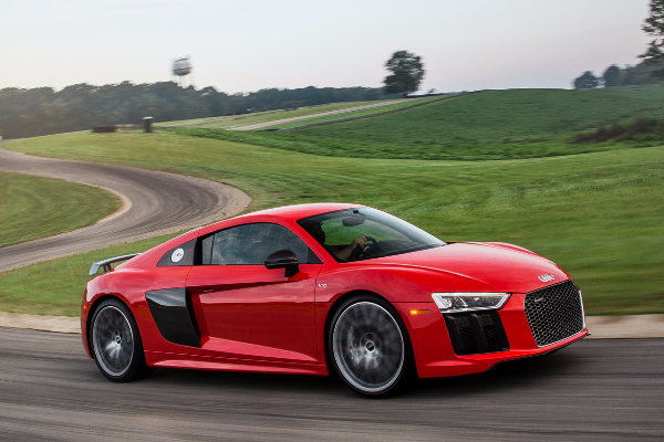 audi-r8-v10-plus-je-superautomobil-za-sve-vremenske-prilike-