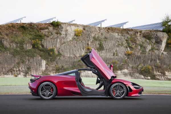 mclaren-720s-model-performansi-za-2018-godinu