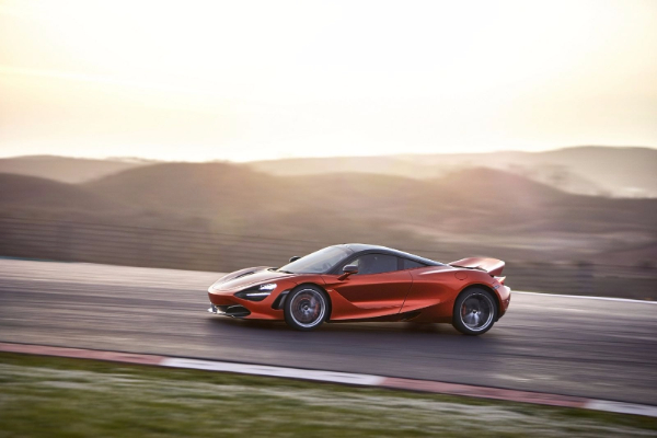 mclaren-720s-model-performansi-za-2018-godinu