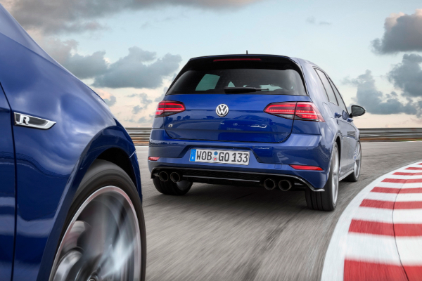 novi-paket-performansi-za-2018-vw-golf-r-model