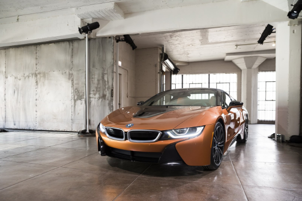 bmw-dodaje-nove-detalje-svoje-i8-generacije-kupe-i-kabrio-modela