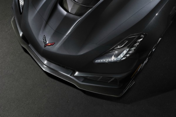 novi-corvette-zr1-model-dolazi-sa-755-ks-