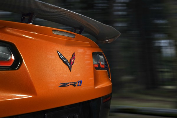 novi-corvette-zr1-model-dolazi-sa-755-ks-