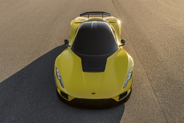 hennessey-predstavlja-venom-f5-sa-1600-ks